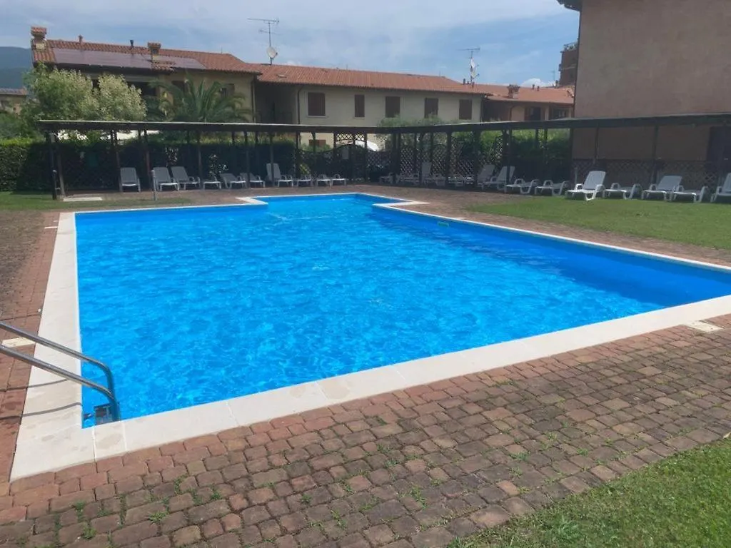 Holiday House Boschette Apartment San Felice del Benaco Italy
