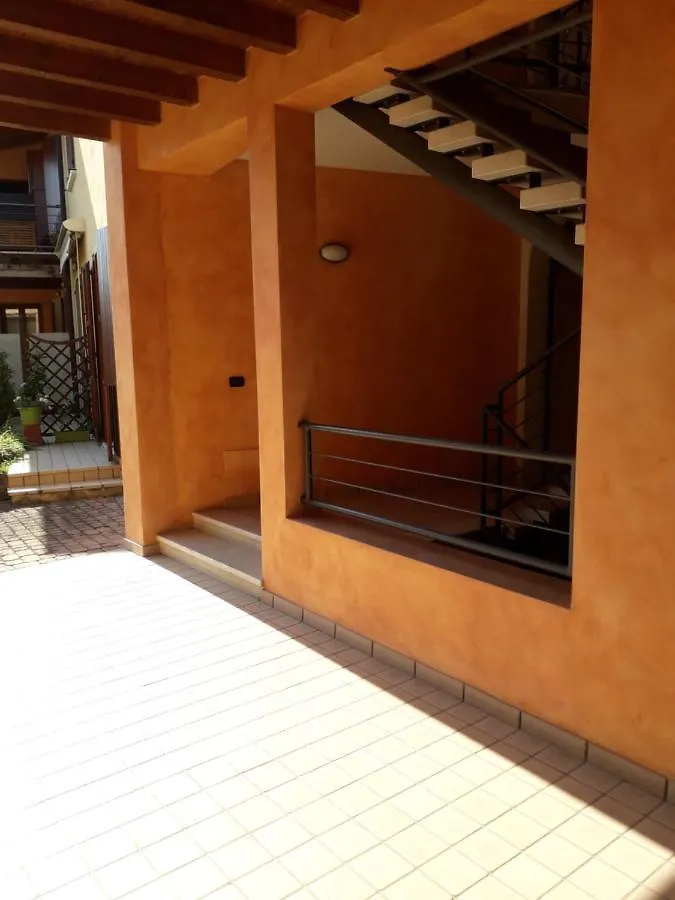 דירות סן פליס דל בנאקו Holiday House Boschette